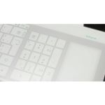 TACTYS Slim 921 - Hygienetastatur aus Glas, IP65, Touchpad XXL, schnurlos